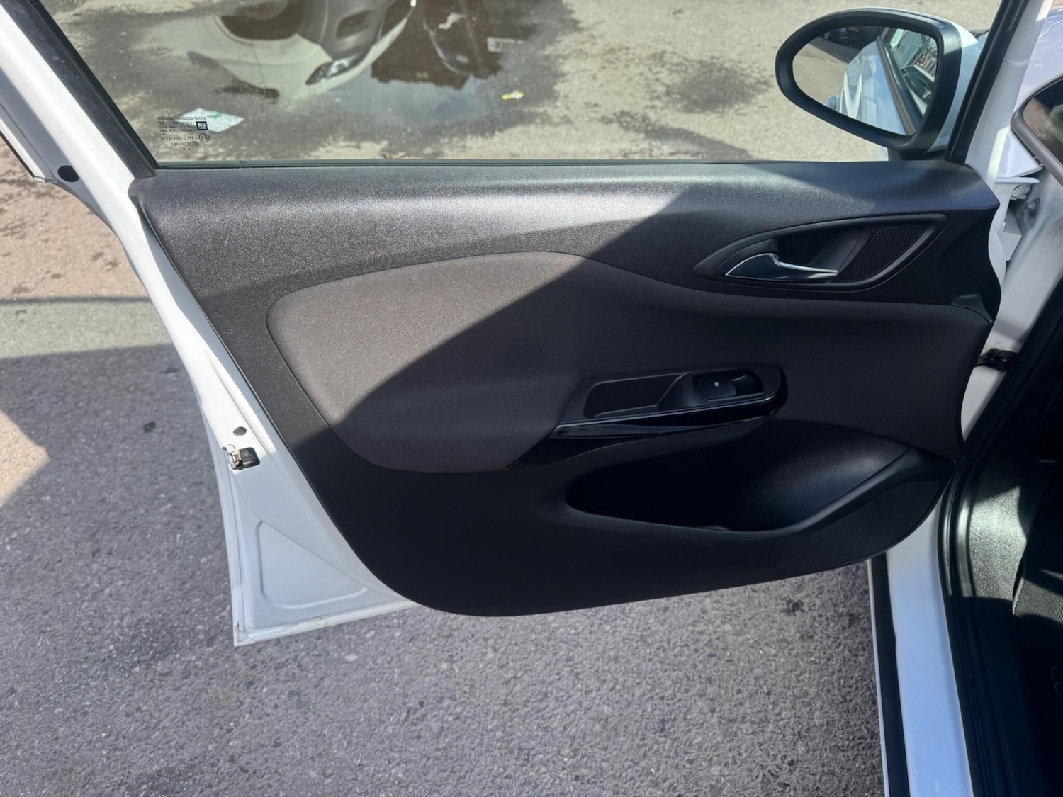 Used Vauxhall Corsa 2016 for sale - 77982567: Photo 29