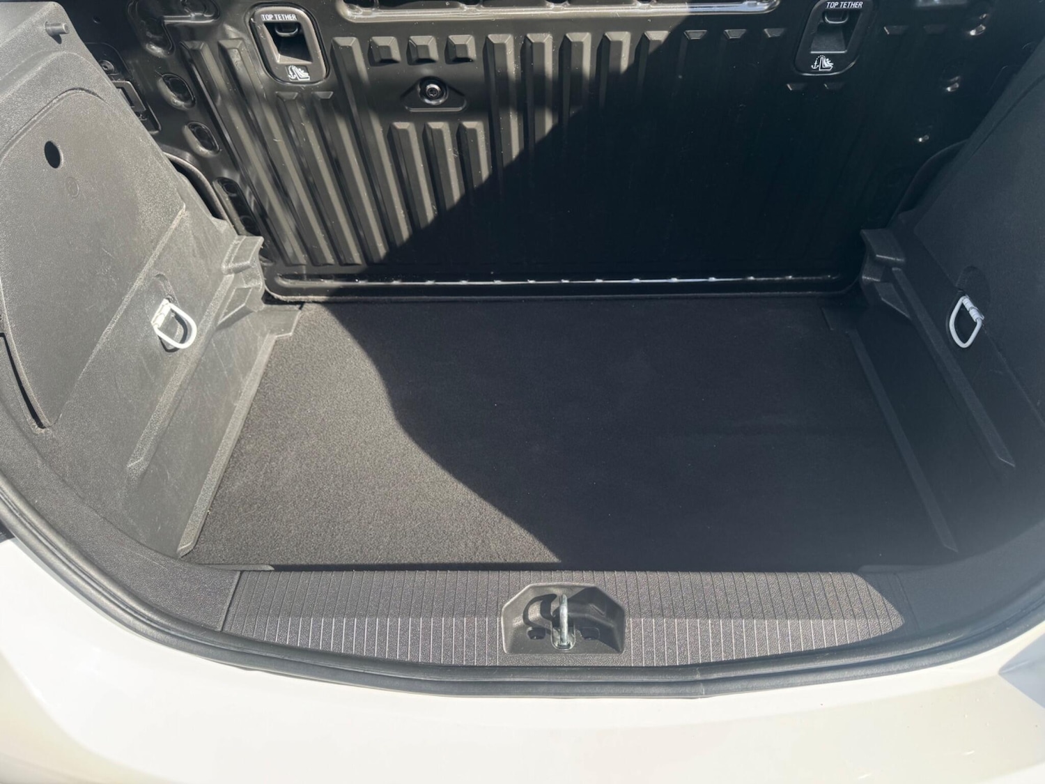 Used Vauxhall Corsa 2016 for sale - 77982567: Photo 36