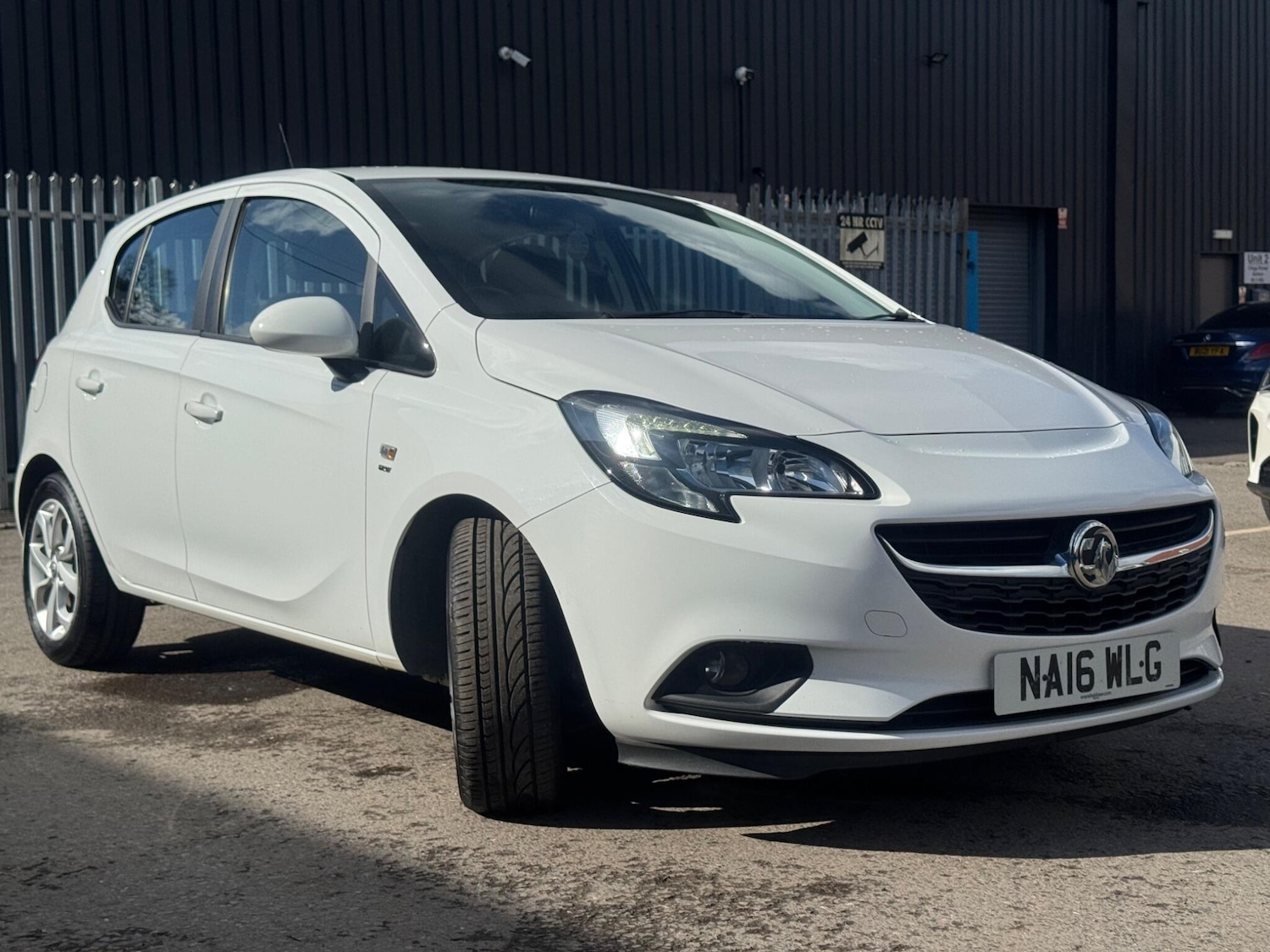 Used Vauxhall Corsa 2016 for sale - 77982567: Photo 7