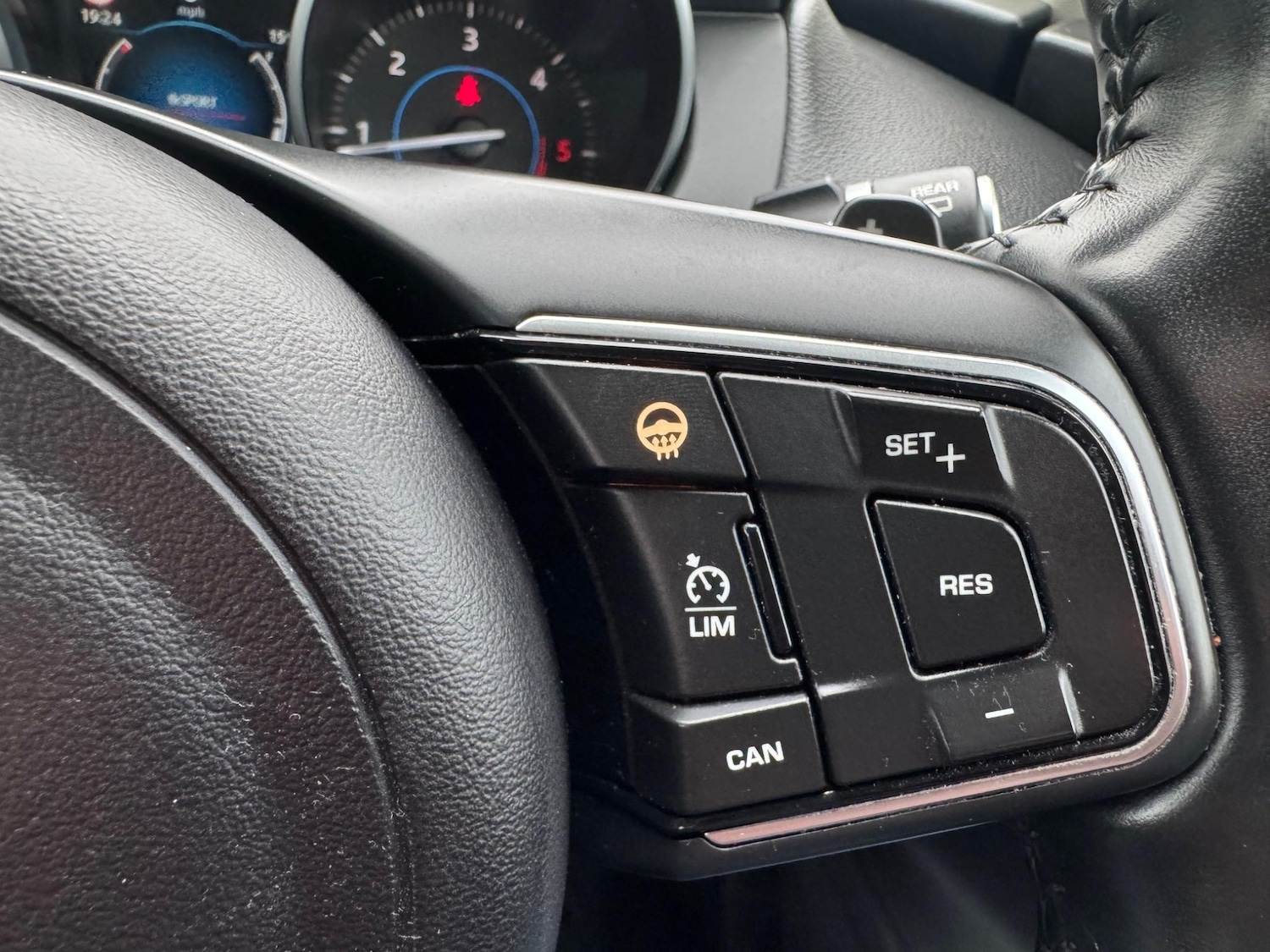 Used Jaguar F-Pace for sale - 77560031: Photo 39