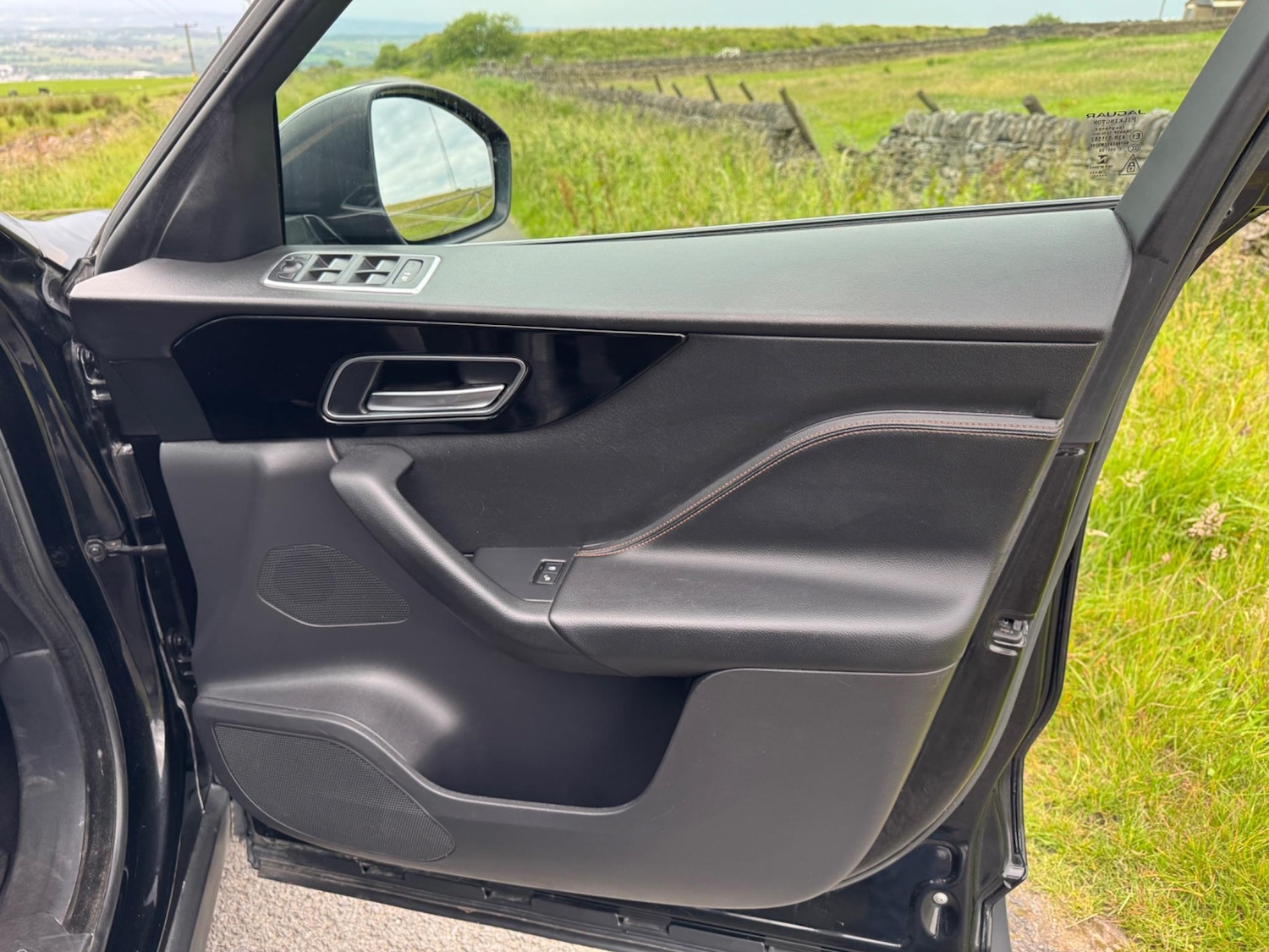 Used Jaguar F-Pace for sale - 77560031: Photo 41