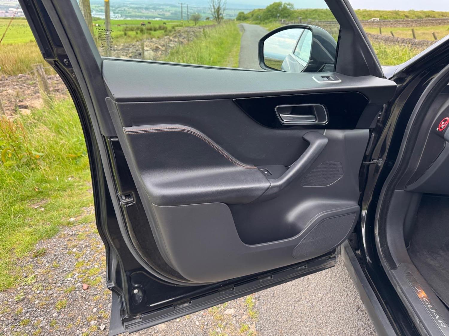 Used Jaguar F-Pace for sale - 77560031: Photo 44