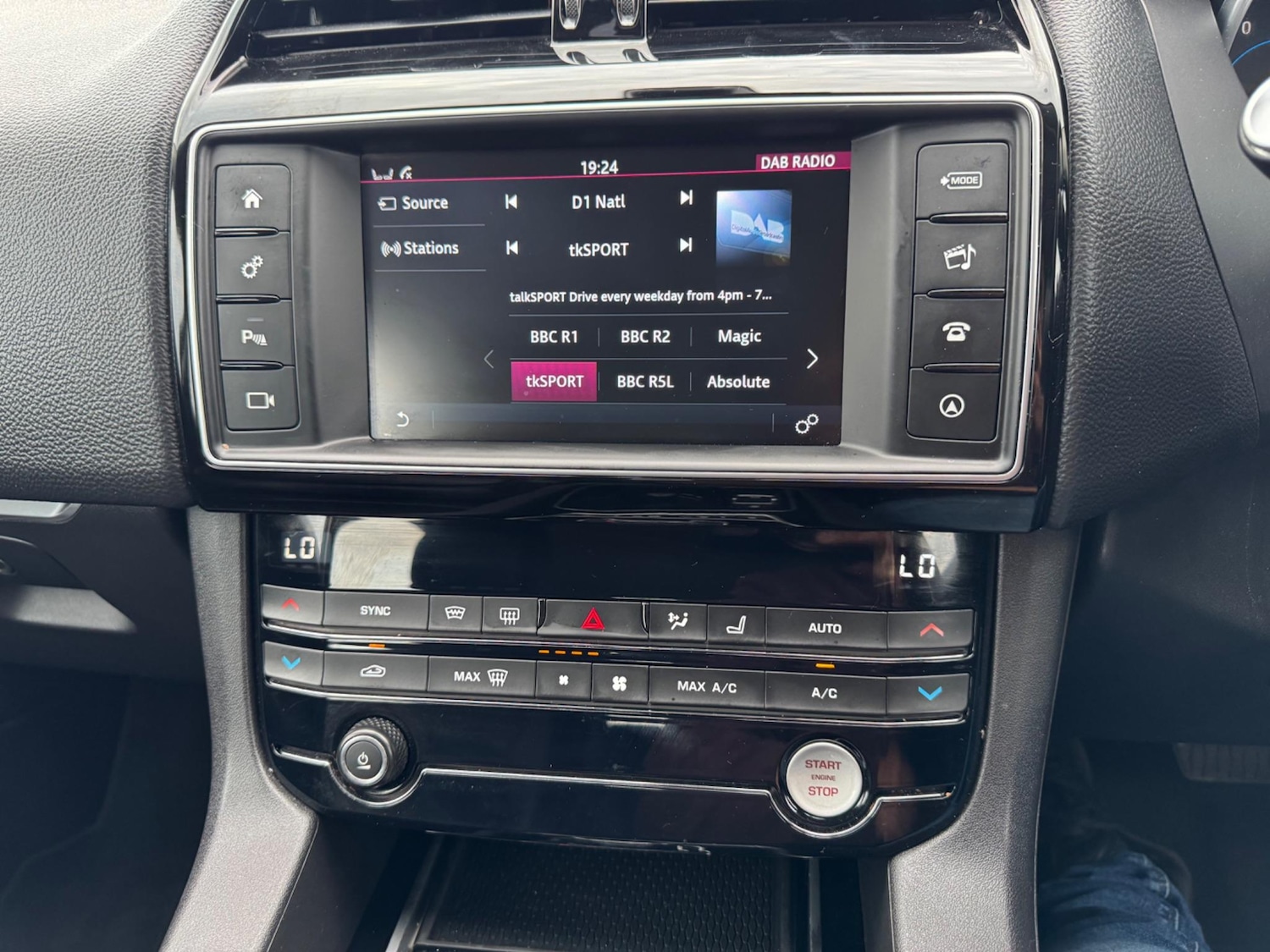 Used Jaguar F-Pace for sale - 77560031: Photo 50