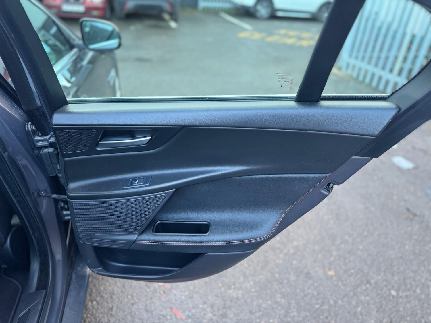 Used Jaguar XE 2016 for sale - 77190553: Photo 27