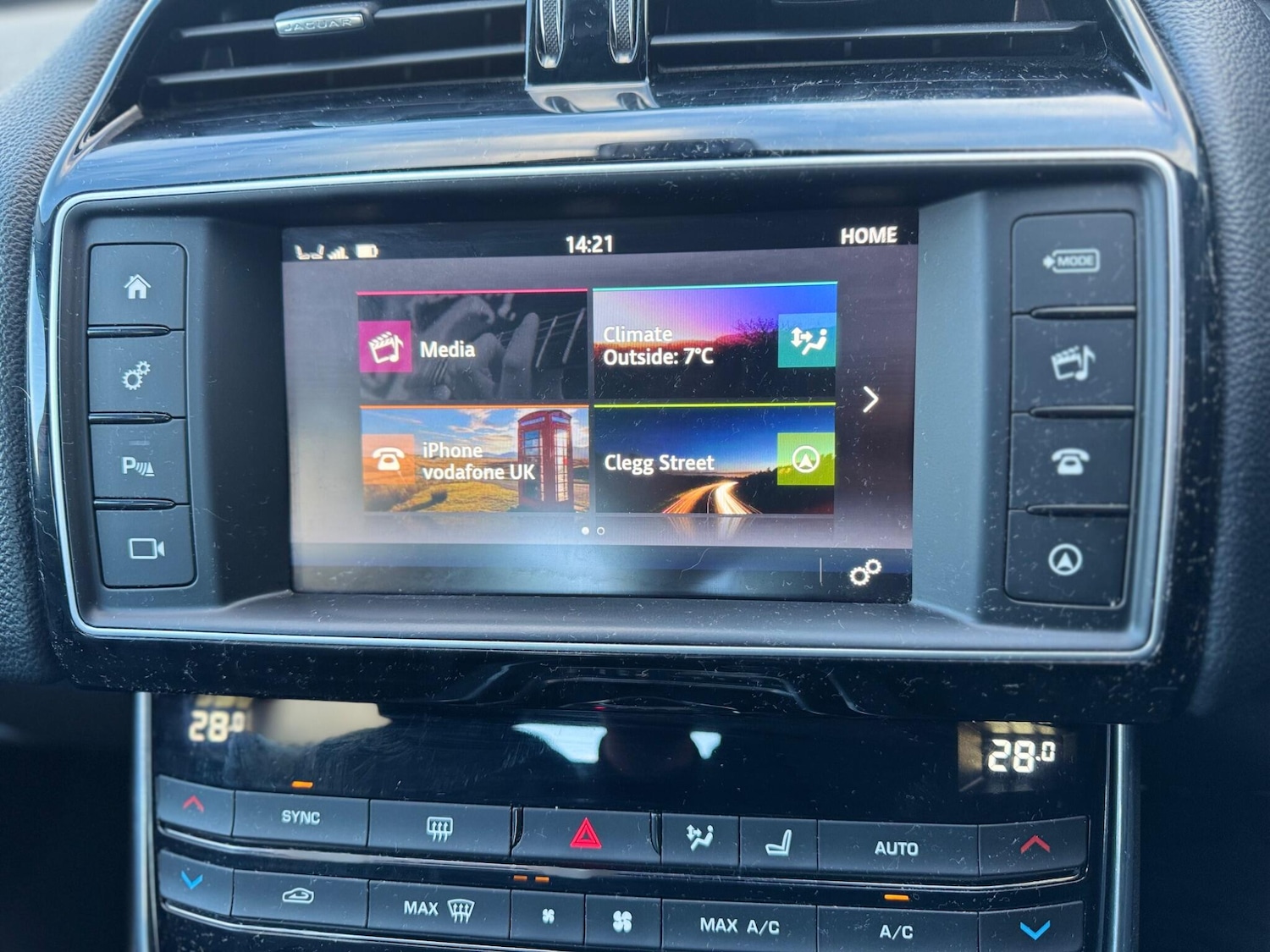 Used Jaguar XE 2016 for sale - 77190553: Photo 35