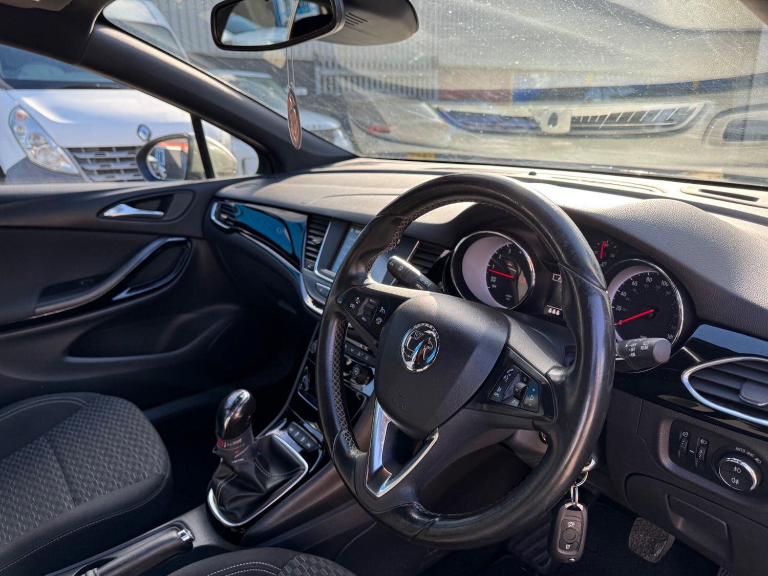 Used Vauxhall Astra for sale - 77982489: Photo 17