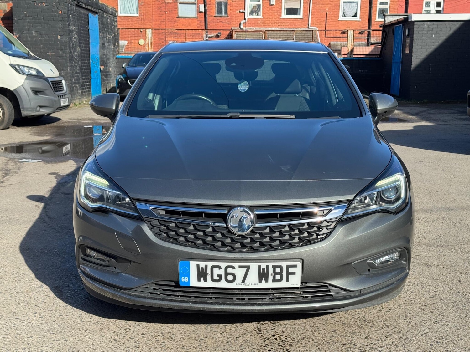 Used Vauxhall Astra for sale - 77982489: Photo 2