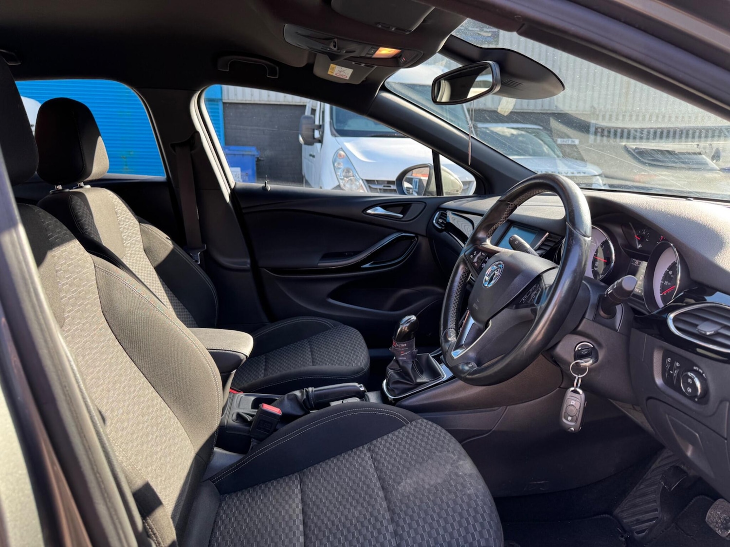 Used Vauxhall Astra for sale - 77982489: Photo 22