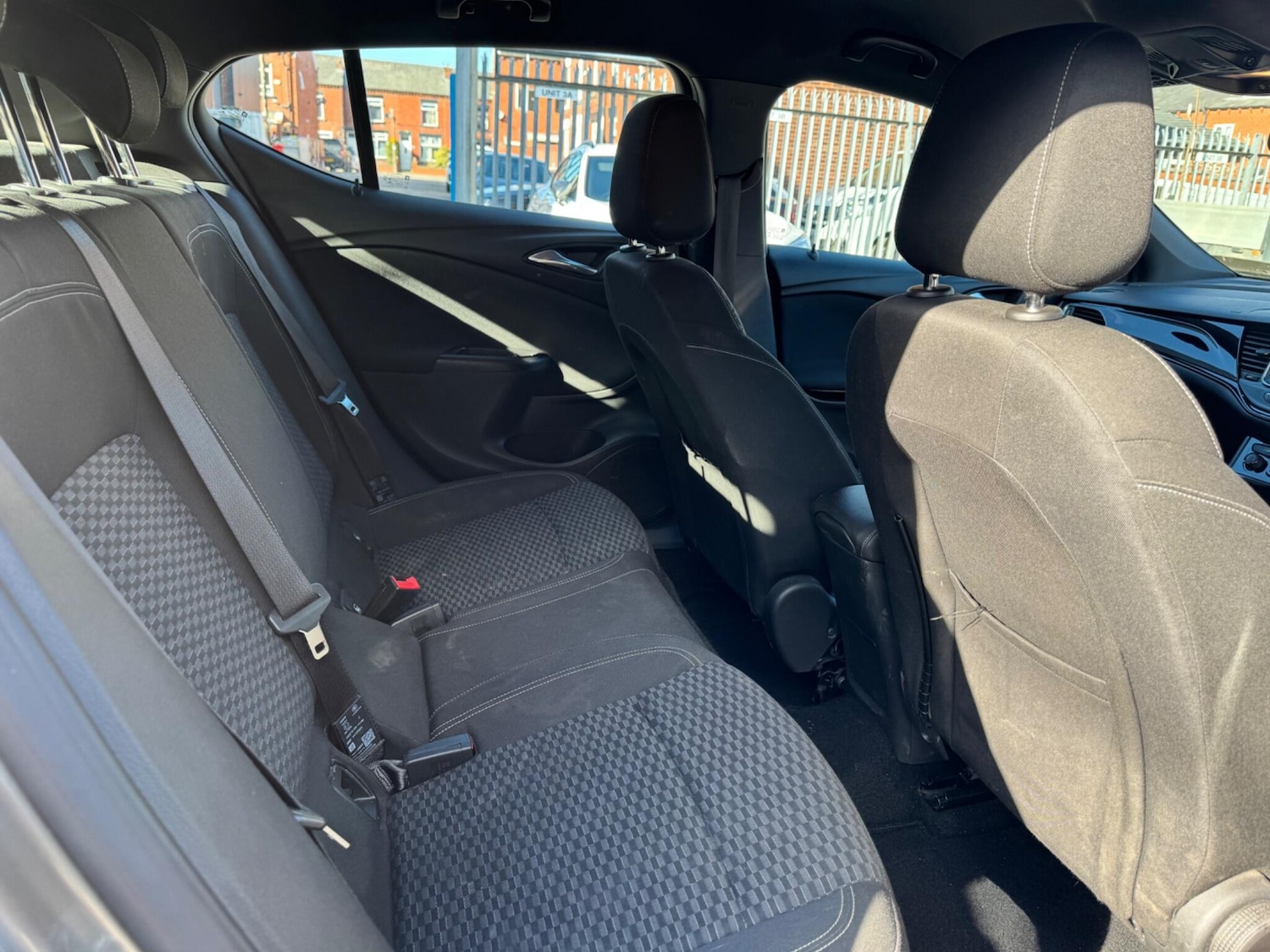 Used Vauxhall Astra for sale - 77982489: Photo 24