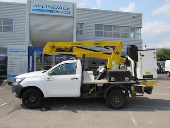 Used Toyota Hilux 2018 for sale - 79518848: Photo