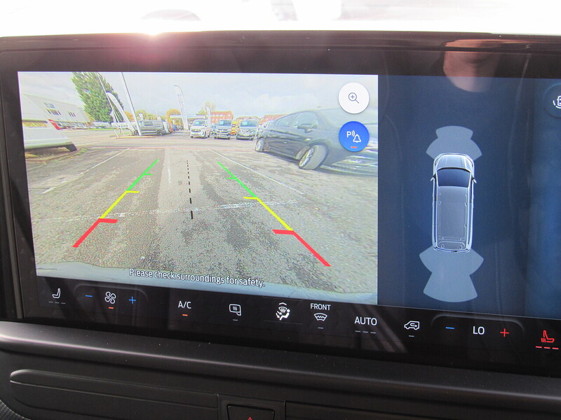 Used Ford Transit Custom 2024 for sale - 76392295: Photo 11