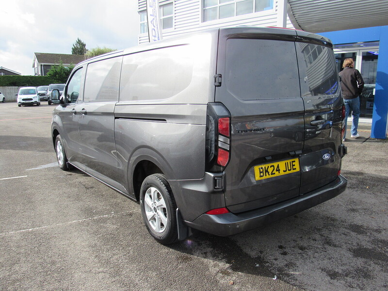 Used Ford Transit Custom 2024 for sale - 76392295: Photo 5