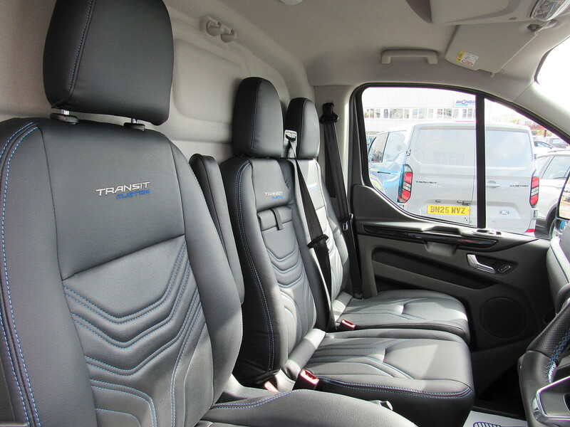 Used Ford Transit Custom 2023 for sale - 77990132: Photo 3