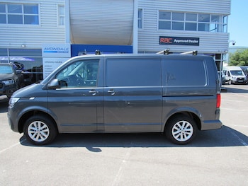 Used Volkswagen Transporter 2022 for sale - 79072974: Photo