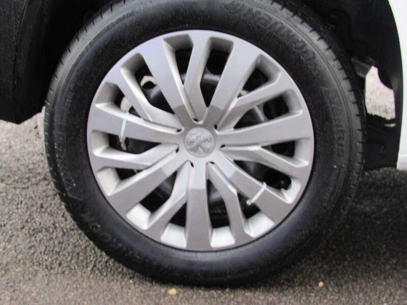 Used Peugeot Partner 2020 for sale - 76831596: Photo 21