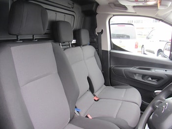 Used Citroen Berlingo 2021 for sale - 76280490: Photo