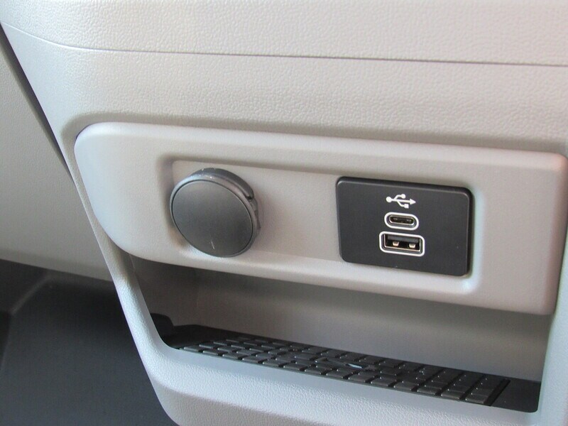 Used Ford Transit Custom 2025 for sale - 78168033: Photo 24