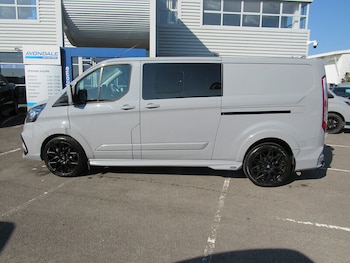 Used Ford Transit Custom 2023 for sale - 77947040: Photo