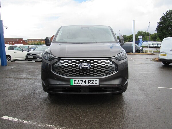Used Ford E-Transit 2024 for sale - 75700795: Photo 11