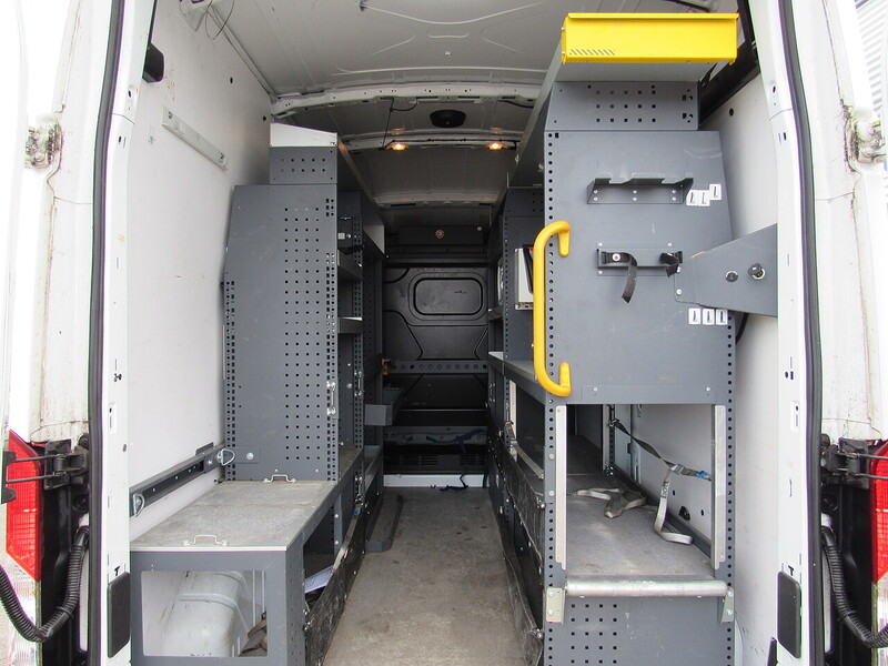 Used Ford Transit 2018 for sale - 77920908: Photo 13