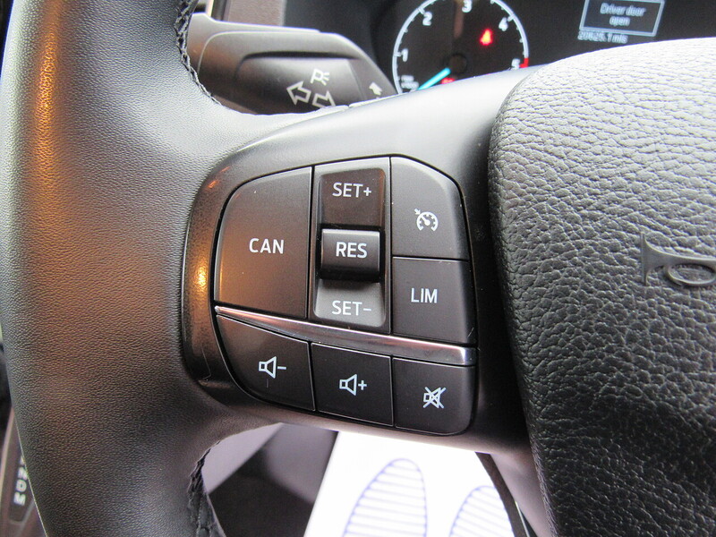 Used Ford Transit Custom 2023 for sale - 76256840: Photo 25