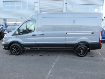 Used Ford Transit 2025 for sale - 77850810: Photo
