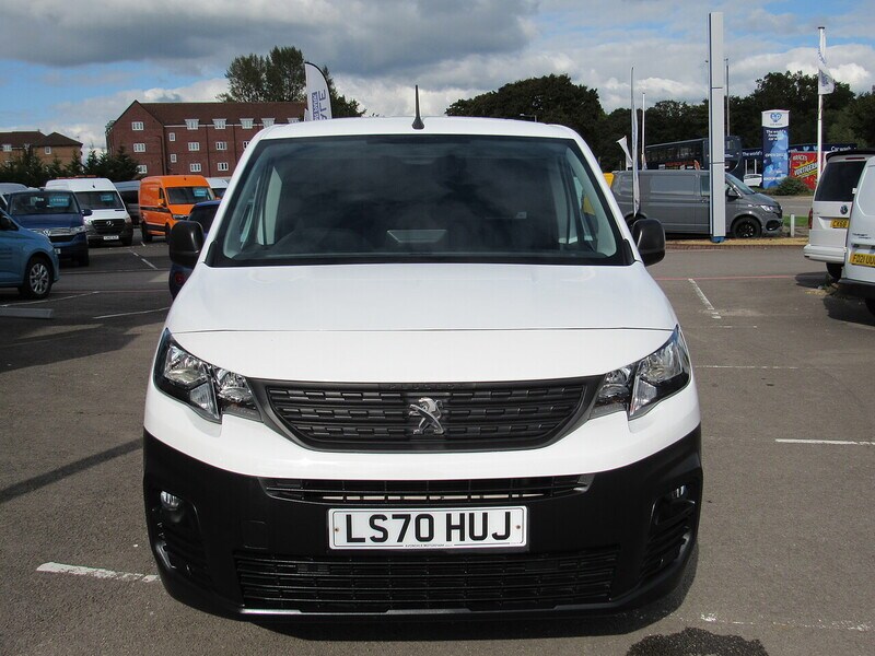 Used Peugeot Partner 2020 for sale - 76057089: Photo 11
