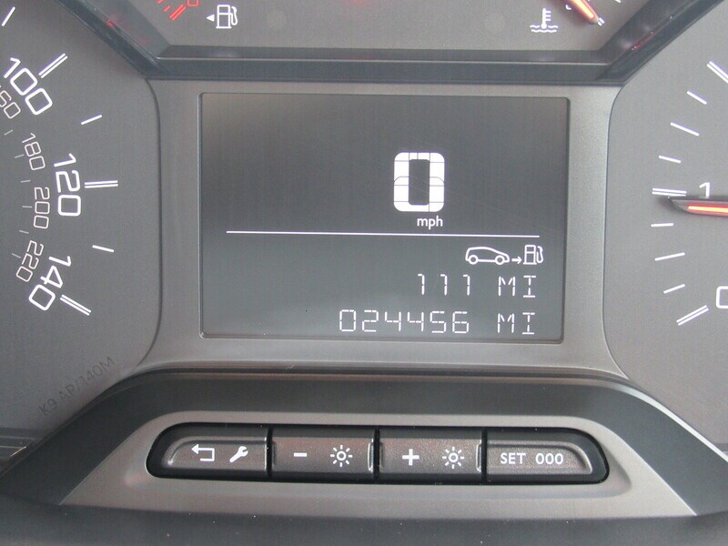 Used Peugeot Partner 2020 for sale - 76057089: Photo 22
