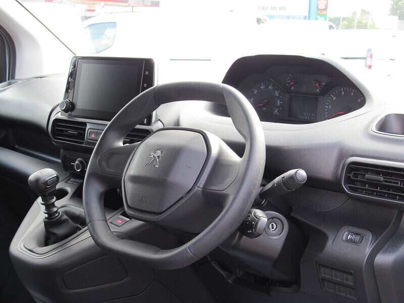 Used Peugeot Partner 2020 for sale - 76057089: Photo 3