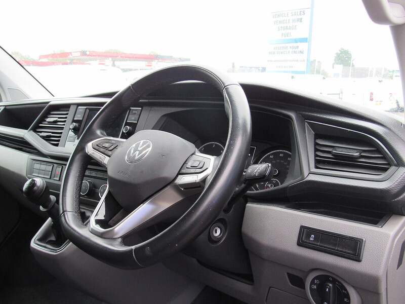Used Volkswagen Transporter 2022 for sale - 76477927: Photo 3