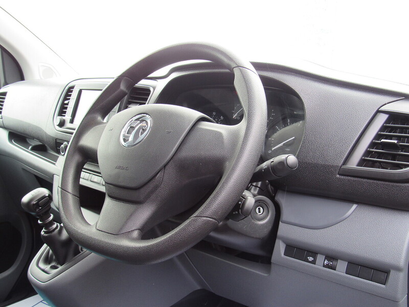 Used Vauxhall Vivaro 2020 for sale - 75986872: Photo 3
