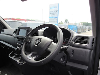 Used Renault Master 2022 for sale - 79130068: Photo