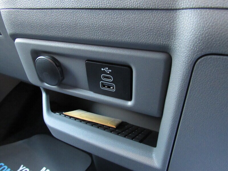 Used Ford Transit Custom 2025 for sale - 76896564: Photo 35