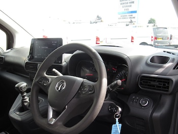 Used Vauxhall Combo 2023 for sale - 75384698: Photo