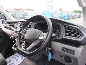 Used Volkswagen Transporter 2020 for sale - 78746032: Photo