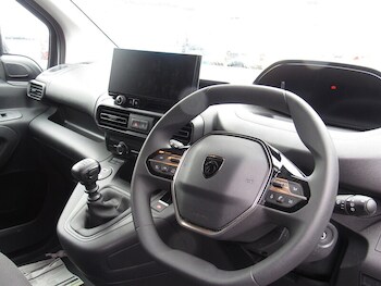 Used Peugeot Partner 2024 for sale - 75516464: Photo