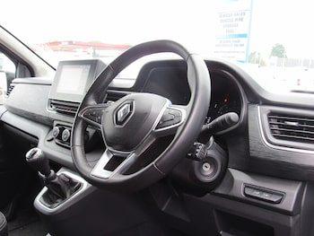 Used Renault Trafic 2024 for sale - 76267529: Photo
