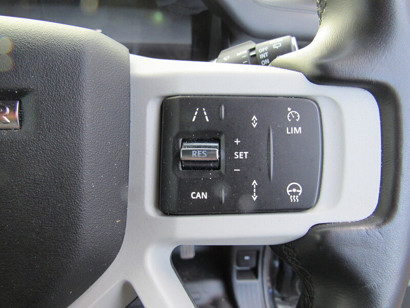 Used Land Rover Defender 110 2024 for sale - 76986515: Photo 18