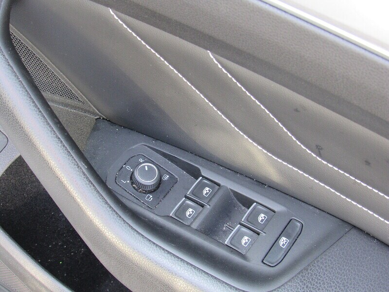 Used Volkswagen Passat for sale - 77749227: Photo 18