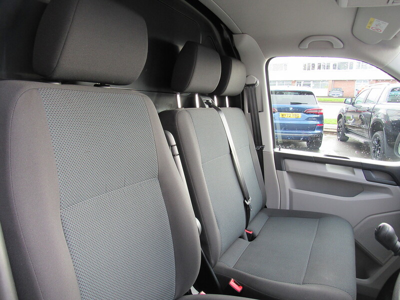 Used Volkswagen Transporter 2019 for sale - 77298374: Photo 15