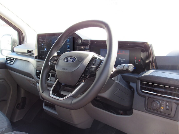Used Ford E-Transit 2024 for sale - 75704289: Photo 3