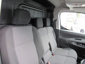 Used Peugeot Partner 2020 for sale - 75961230: Photo