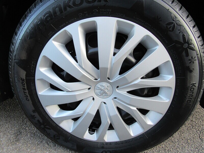 Used Peugeot Partner 2020 for sale - 76185775: Photo 11