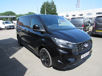 Used Ford Transit Custom 2024 for sale - 78955940: Photo