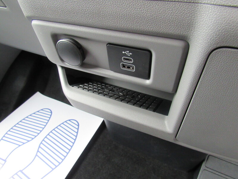 Used Ford Transit Custom for sale - 77543620: Photo 25