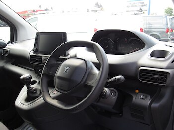 Used Peugeot Partner 2023 for sale - 75440522: Photo