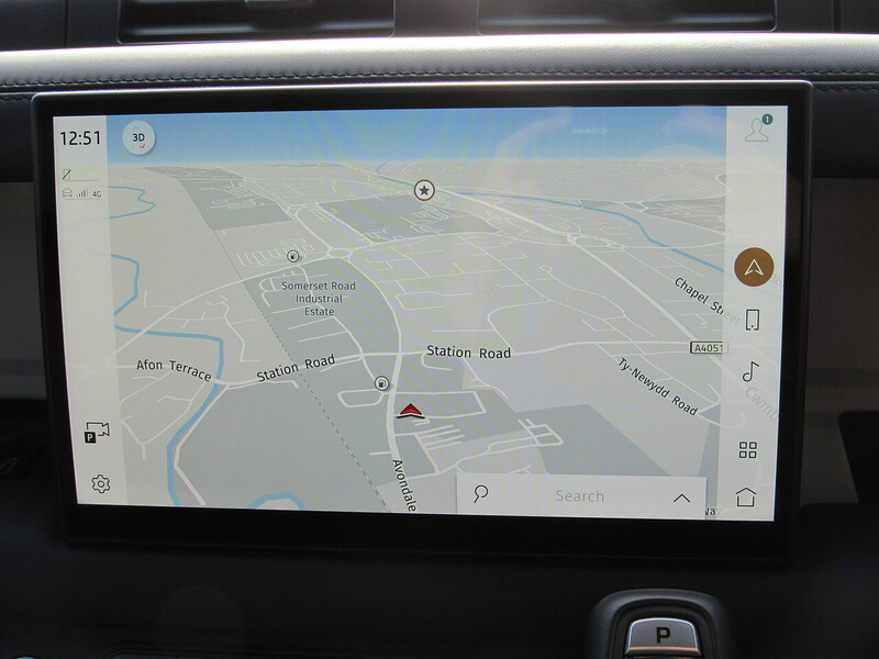 Used Land Rover Defender 2024 for sale - 76798859: Photo 12