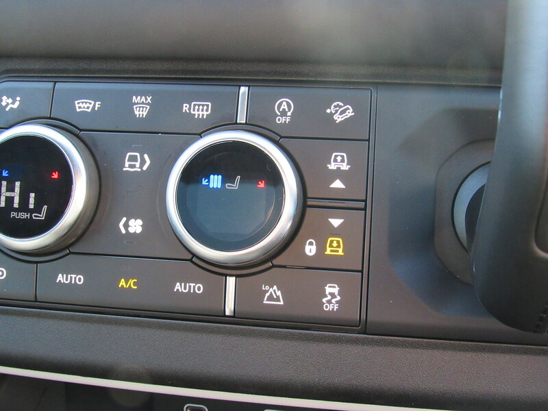 Used Land Rover Defender 2024 for sale - 76798859: Photo 15