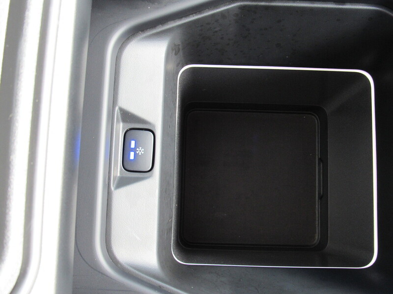 Used Land Rover Defender 2024 for sale - 76798859: Photo 16