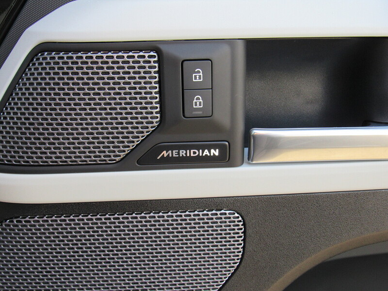 Used Land Rover Defender 2024 for sale - 76798859: Photo 35